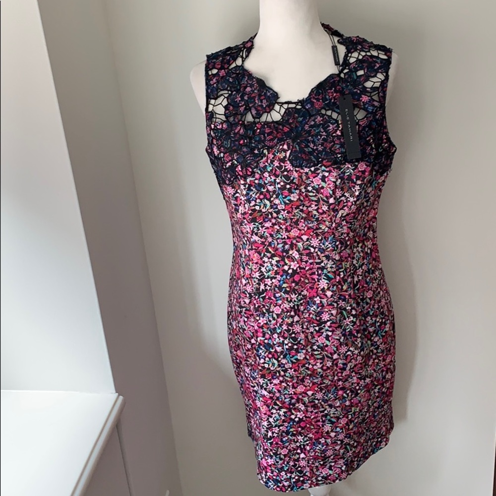 NWT Elie Tahari floral sheath w/embroidered lace